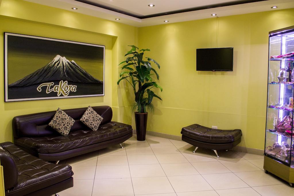 Takora Inn Tacna Luaran gambar